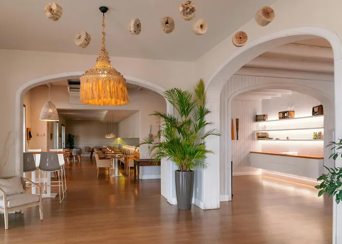 Llaut Boutique Hotel