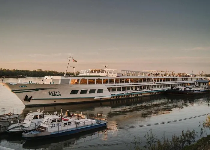 Boat Hotel Sofia