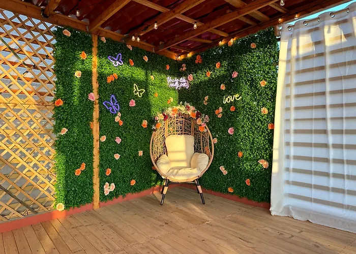 Las Mariposas Mini Suites