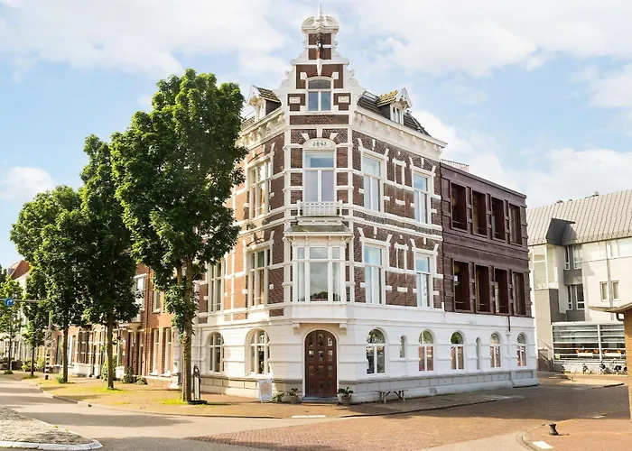 Eclectic Hotel Copper Middelburg