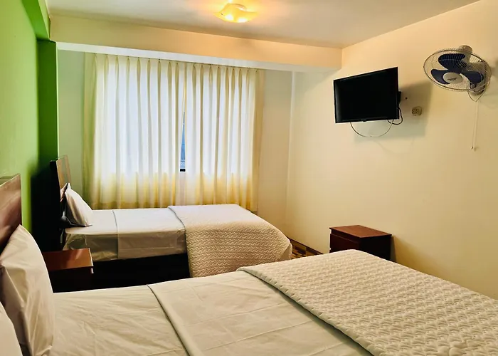 Hotel Puerto Bayovar II