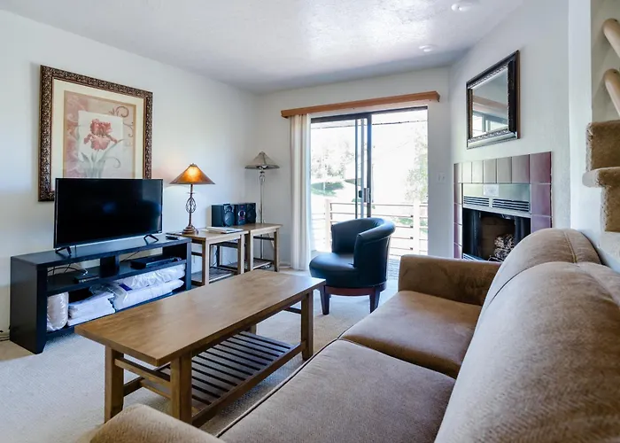 Circle J Club At Jeremy Ranch