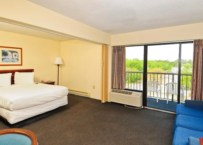 Holiday Sands South