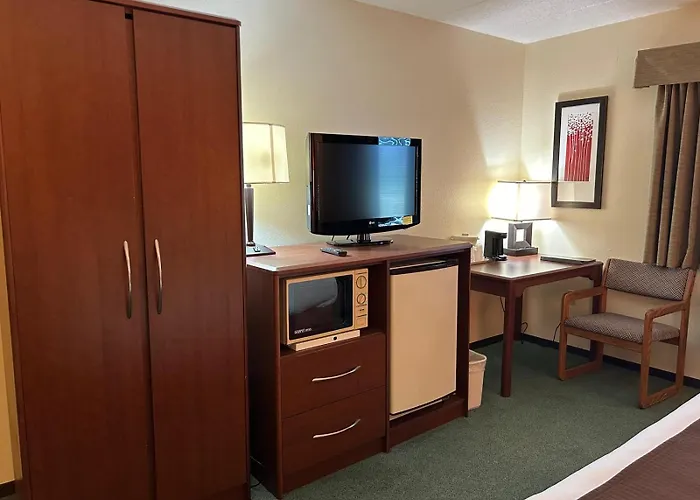 Northwoods Inn & Suites - Blackduck