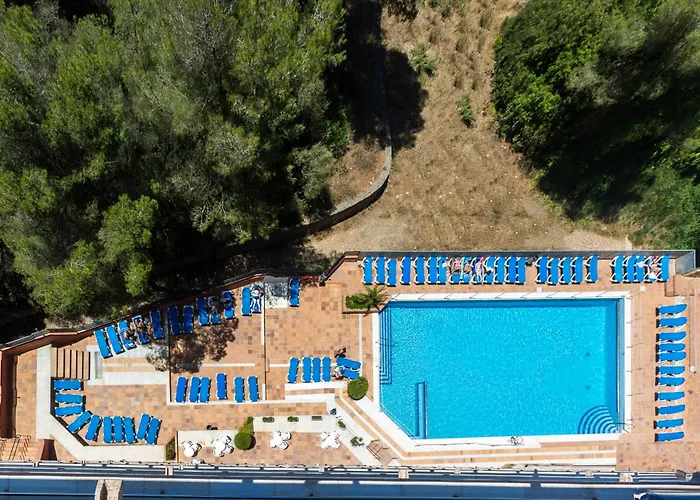 Ona Luna Park - Adults Friendly 16 Years Plus