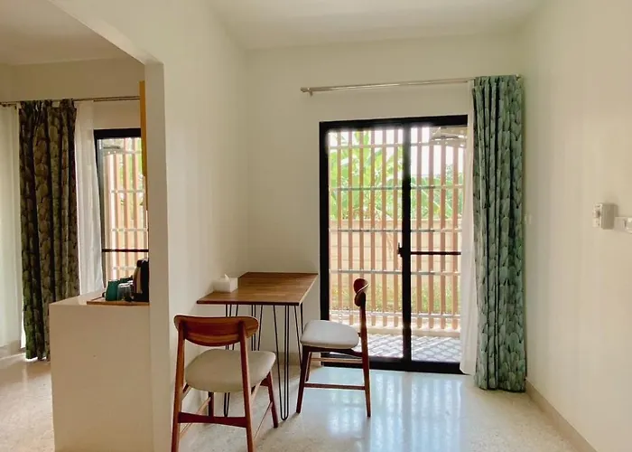 Calamint Residence Hotel