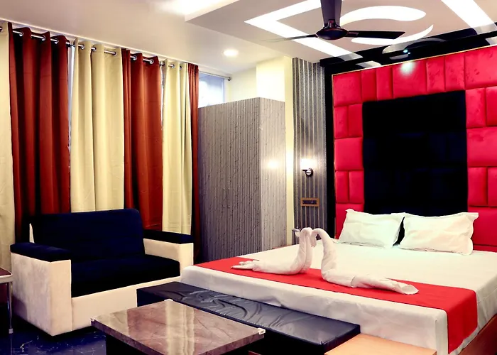 Golden View Hotel