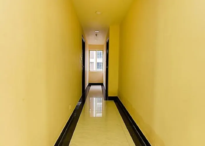 Goroomgo Anshika Inn New Town Kolkata Walking Distance, New Town Eco Park