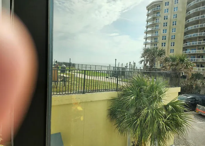 Daytona Beach Condo With Ocean View