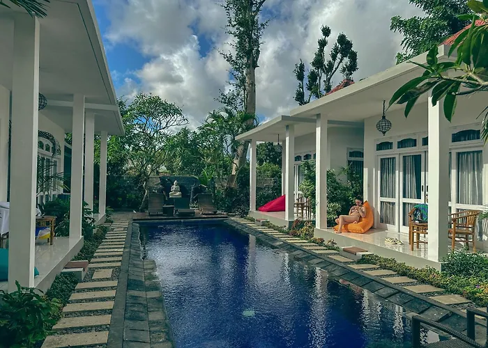 Bali Stuti Jimbaran Inn