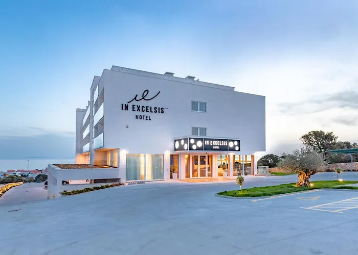 Hotel In Excelsis