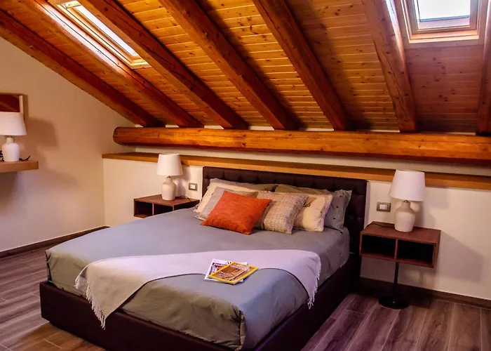 Palazzo Fiammingo Rooms