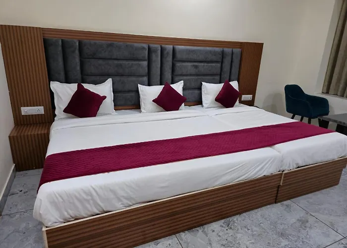 Satya Residency