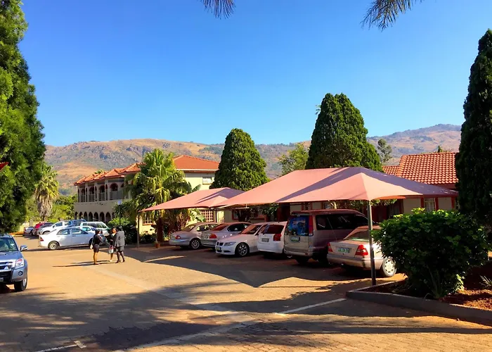 Bethel Court Vineyard Hotel
