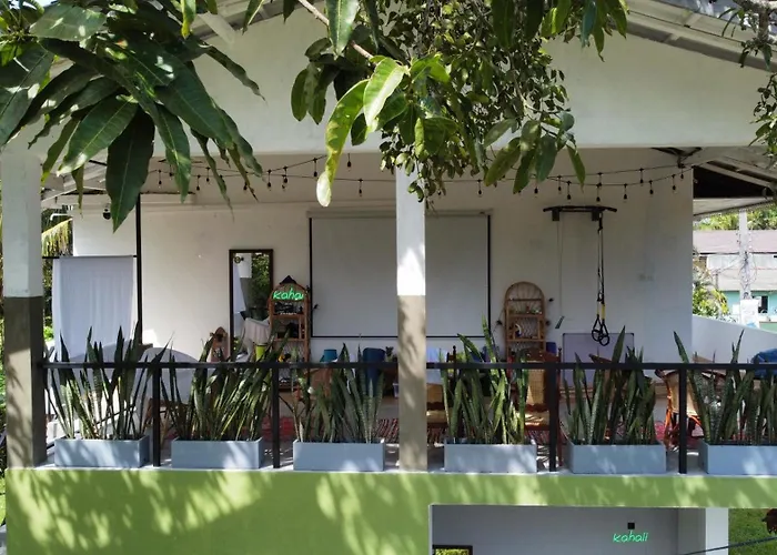 Kahaii Surf Hotel
