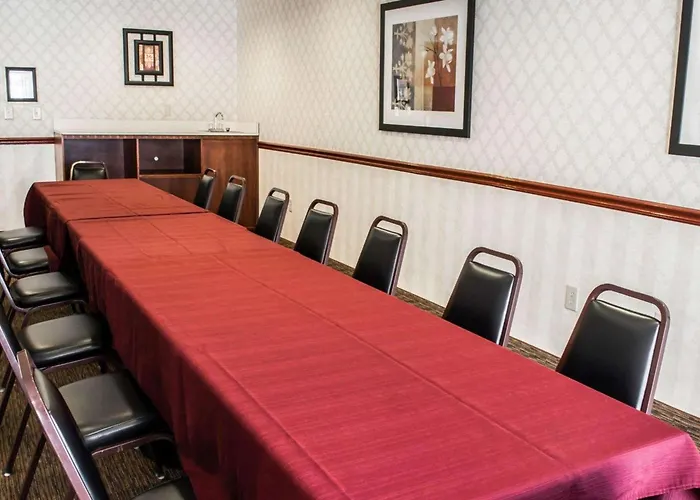 Sleep Inn & Suites Virginia Horse Center