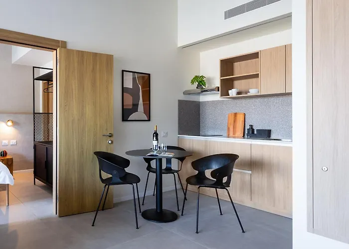 Tayo Studios & Apartments