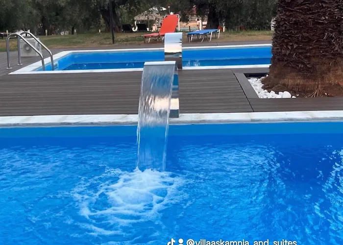 Villa Askamnia And Suites