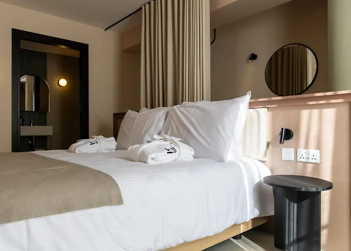 M31Boutique Suites
