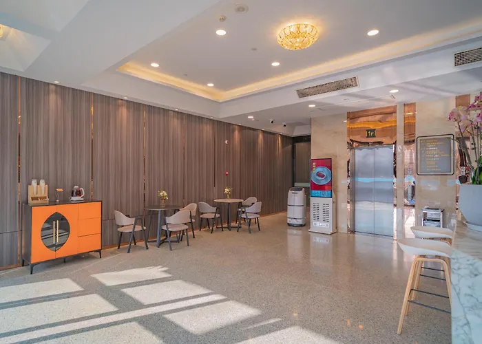 Ruilan Grandyard Hotel
