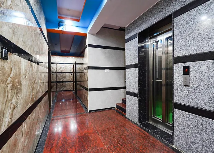 Fabhotel Sn Residency - Chord Road