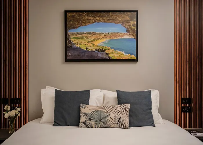 Isabella Suites
