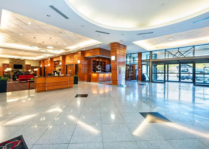 Grand Park Hotel Vancouver Airport, An Ascend Collection Hotel