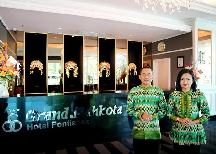 Grand Mahkota Hotel