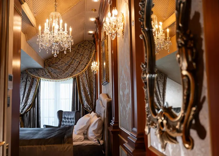 Amber Vip Hotel