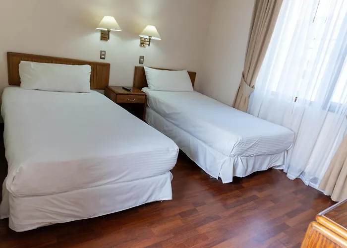 Hotel Francisco De Aguirre