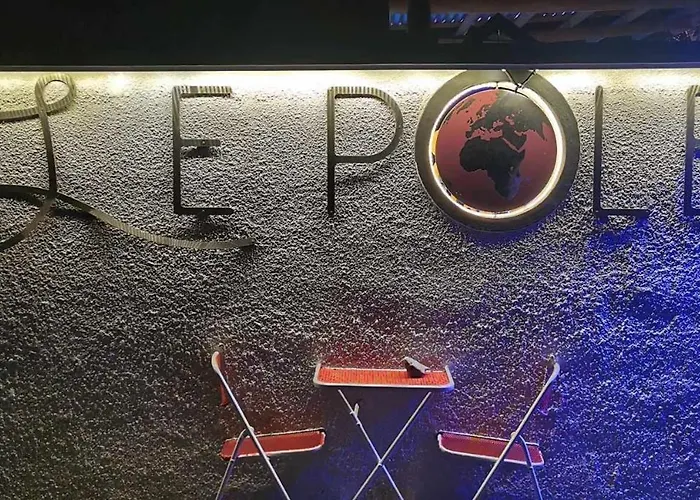 Le Pôle