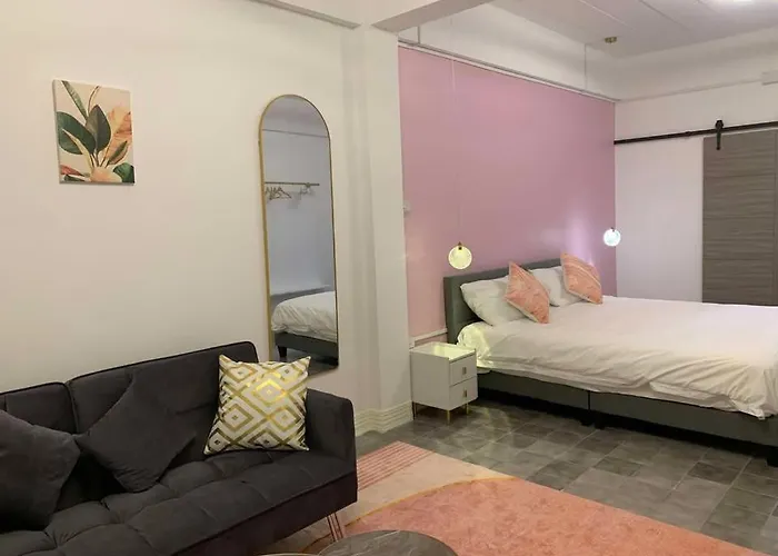 Mana Restaurant & Boutique Hotel