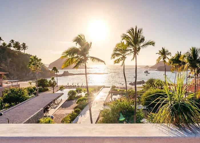 El Careyes Club & Residences