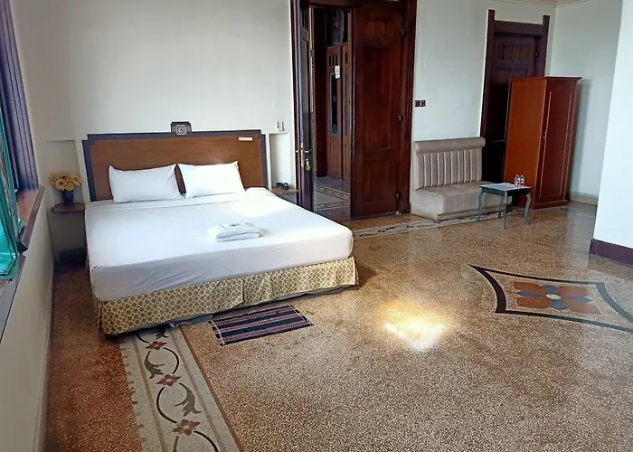 Hotel Niagara