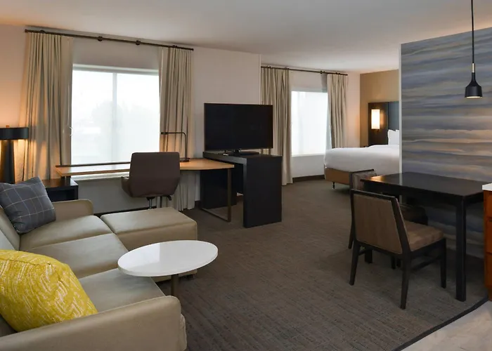 Residence Inn Visalia
