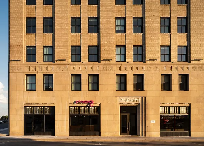 Moxy Springfield Downtown