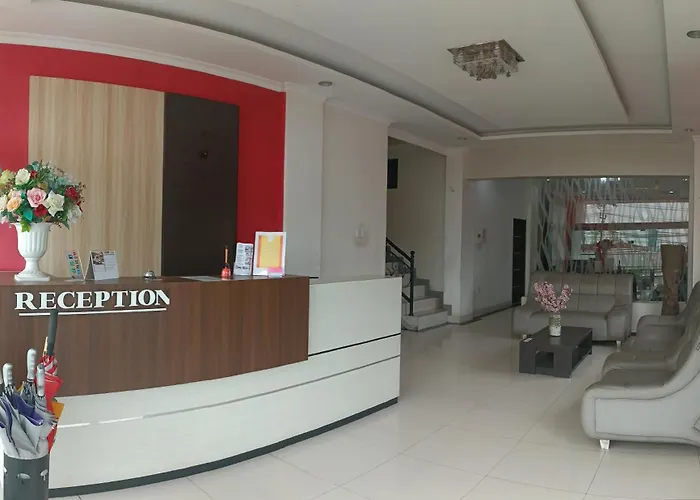 Khariz Hotel