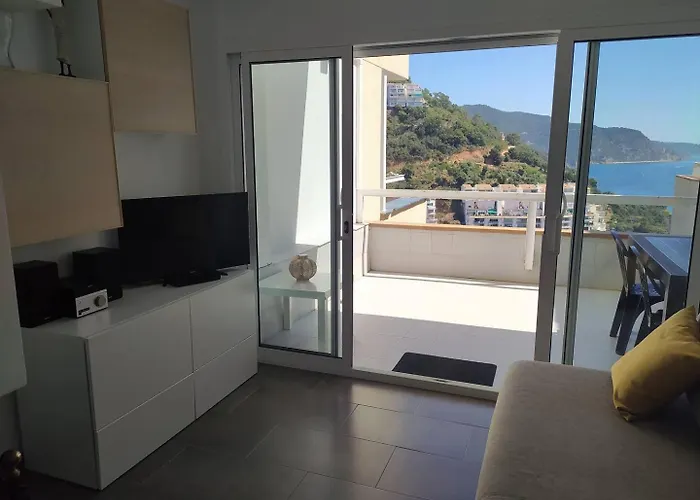 Xalana con terraza y magnificas vistas al mar