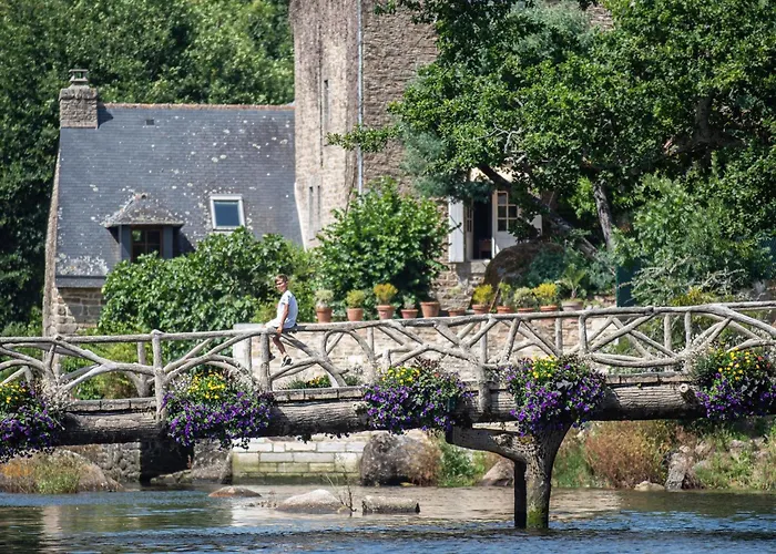 Logis Hotel Et Restaurant La Pension Du Moulin