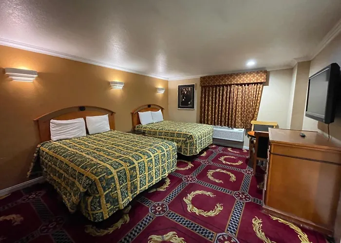 Sunrise Inn