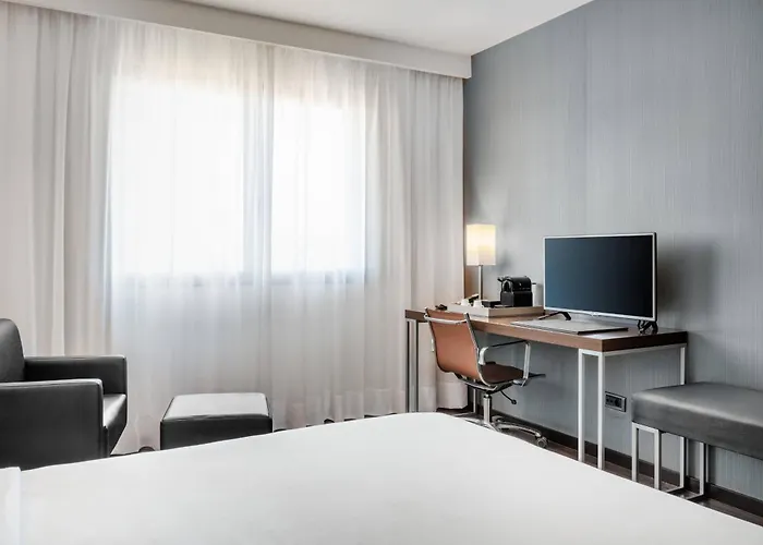 Ac Hotel Algeciras By Marriott