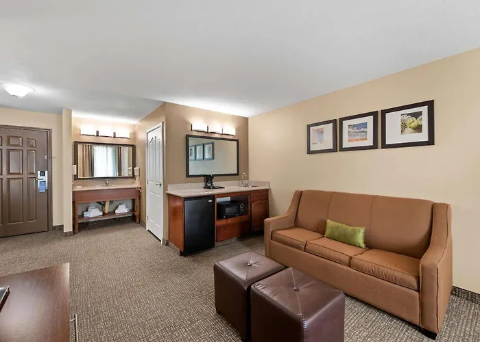 Comfort Inn & Suites El Centro I-8