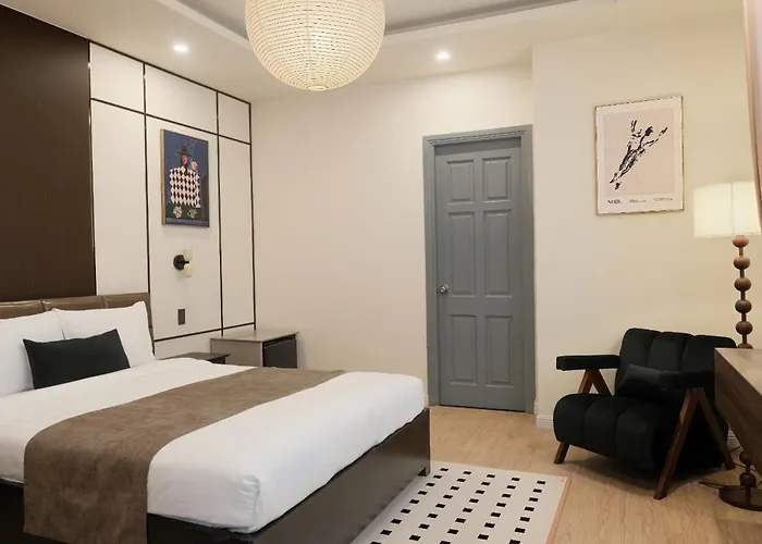 Ngoc Trai Vang Hotel