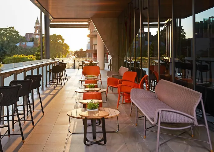Courtyard By Marriott Brisbane South Bank