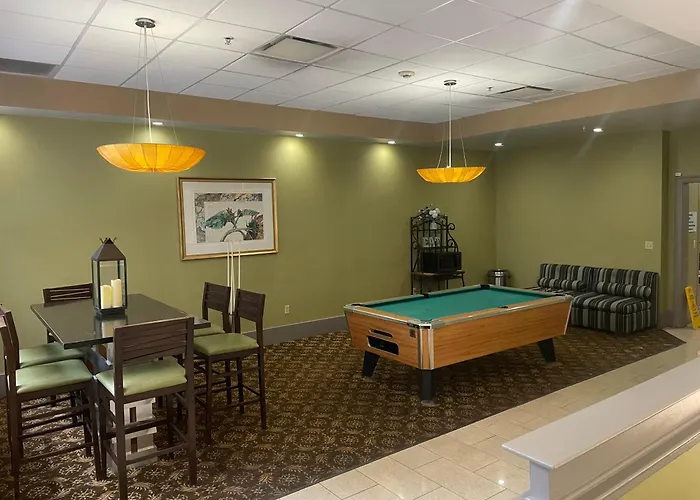 Holiday Inn Express Cleveland Downtown By Ihg