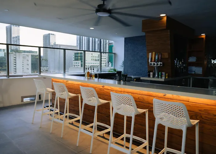 Yotelpad Miami