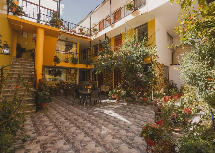Intitambo Hotel