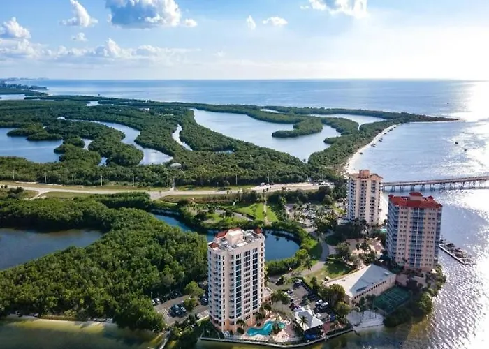 Perfect Island Escape - Beach, Pool, Restaurant & More! -Fmb Condo Island Paradise - Roelens