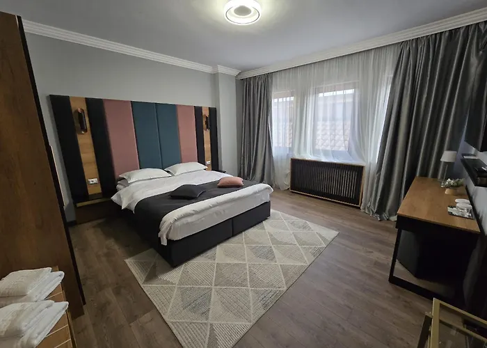 Hotel Yarus