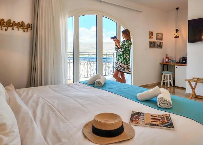 Hotel Port 7- Boutique Collection